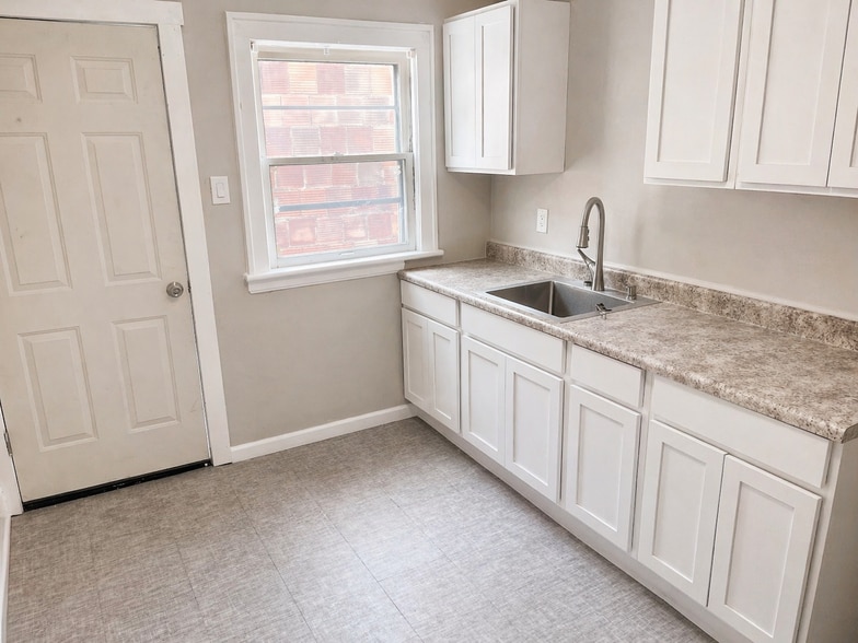 More Photos Of 801-805 E Exchange St, Akron Apartments For Sale
