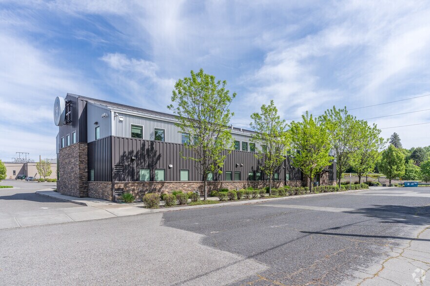 More Photos Of 324 S Sherman St, Spokane Medical For Sale