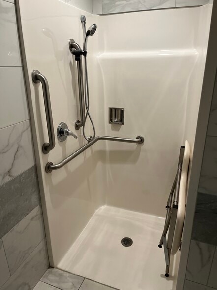 More Photos Of 1435 FM 1463 Rd, Katy Showroom For Sale