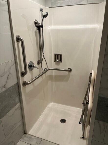 More Photos Of 1435 FM 1463 Rd, Katy Showroom For Sale