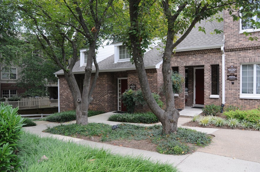 Primary Photo Of 11700-11706 Bowman Green Dr, Reston Office For Sale