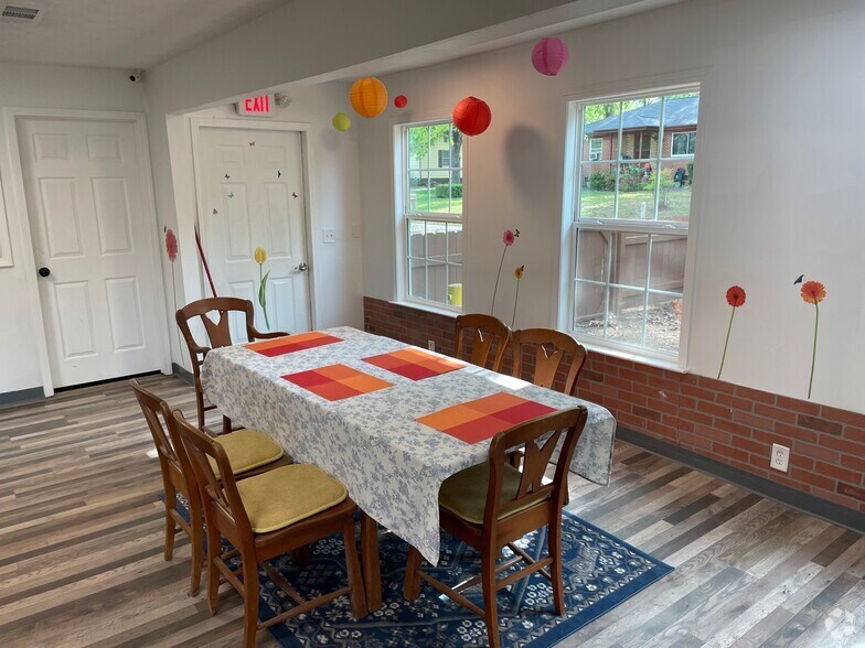 More Photos Of 6135 Petty St SW, Covington General Retail For Sale
