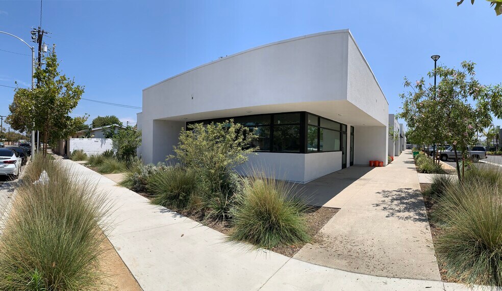 More Photos Of 2223-2231 W 5th St, Santa Ana Unknown For Lease