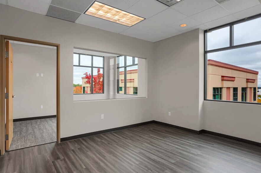 More Photos Of 9224 Teddy Ln, Lone Tree Medical For Sale