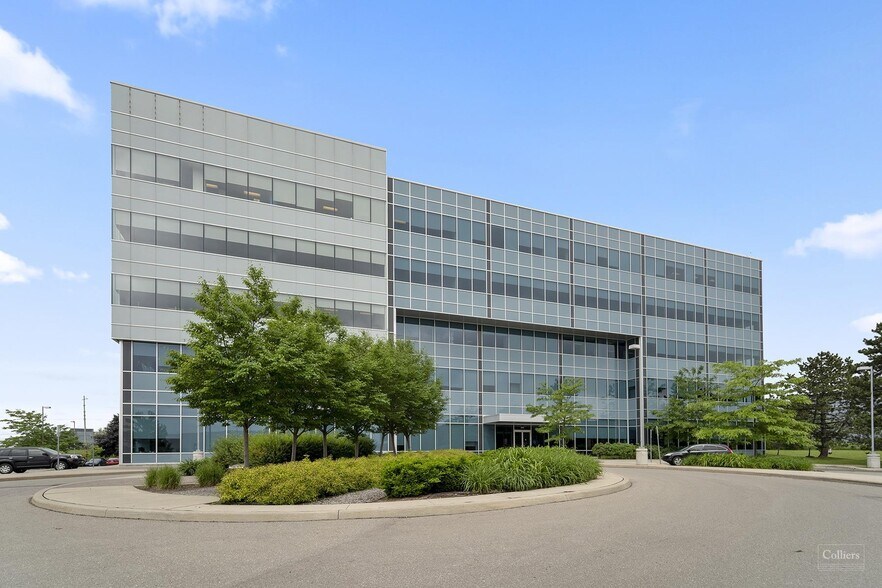 Primary Photo Of 1919 Minnesota Ct, Mississauga Office For Lease