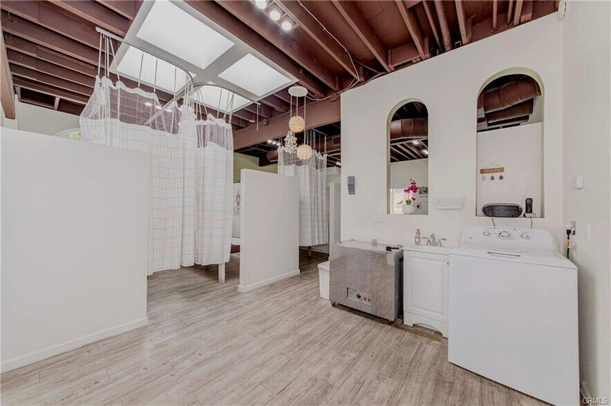 More Photos Of 8111 W Commonwealth Ave, Buena Park Medical For Sale