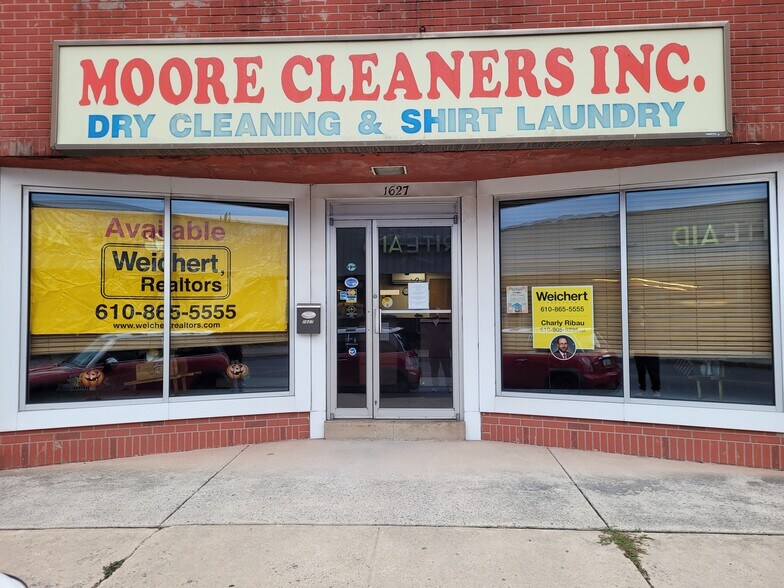 More Photos Of 1627 Main St, Northampton Storefront For Sale