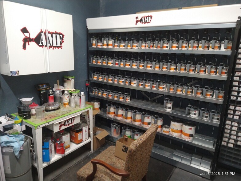 More Photos Of 1301 W Waters Ave, Tampa Auto Repair For Sale