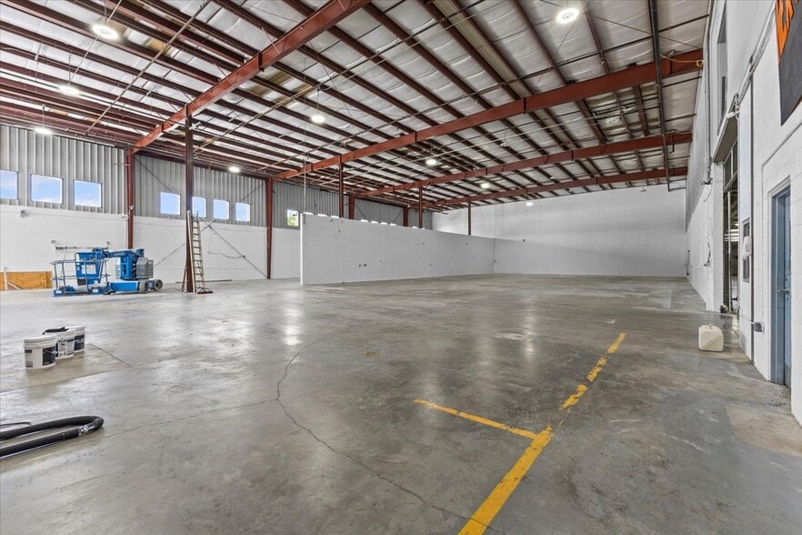 More Photos Of 1500 NW High Ridge Rd, Boynton Beach Warehouse For Sale