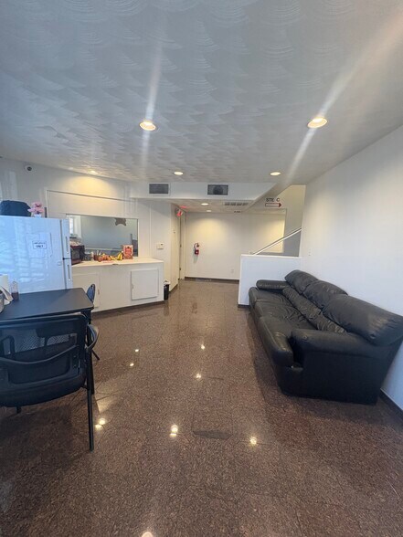 More Photos Of 3255 E St Louis Ave, Las Vegas Auto Dealership For Sale