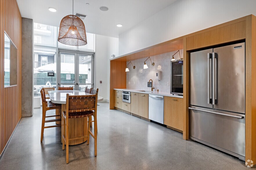 More Photos Of 1120 W 6th St, Los Angeles Apartments For Lease