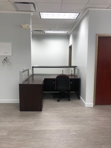 More Photos Of 6735 Conroy Windermere Rd, Orlando Medical For Lease