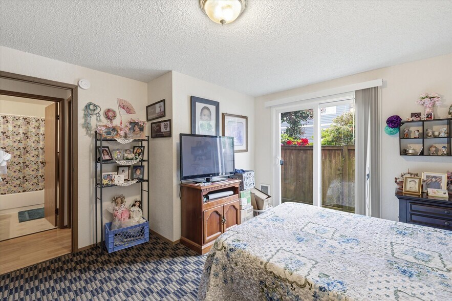 More Photos Of 3116 18th St, Everett Apartments For Sale