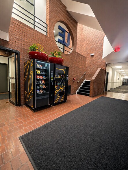 More Photos Of 25 E Spring Valley Ave, Maywood Office For Lease