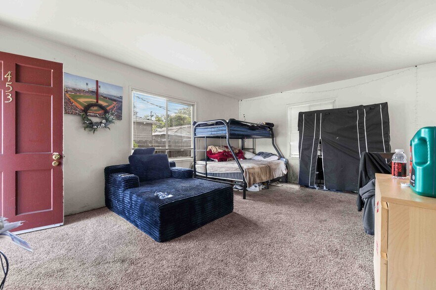 More Photos Of 451 Rollins Rd, Burlingame Multifamily For Sale