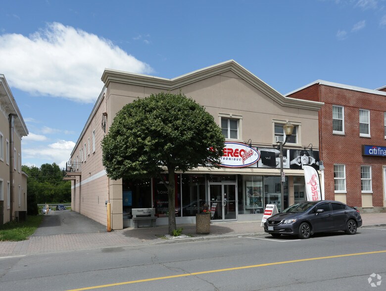 Primary Photo Of 95 Main St E, Hawkesbury Storefront Retail Residential For Lease