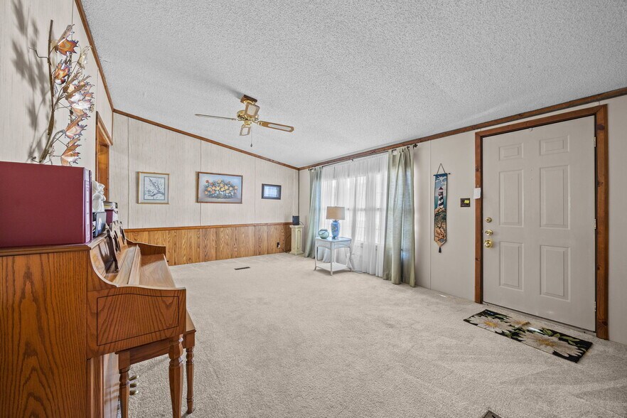 More Photos Of 2556 Ocean Hwy W, Shallotte Specialty For Sale