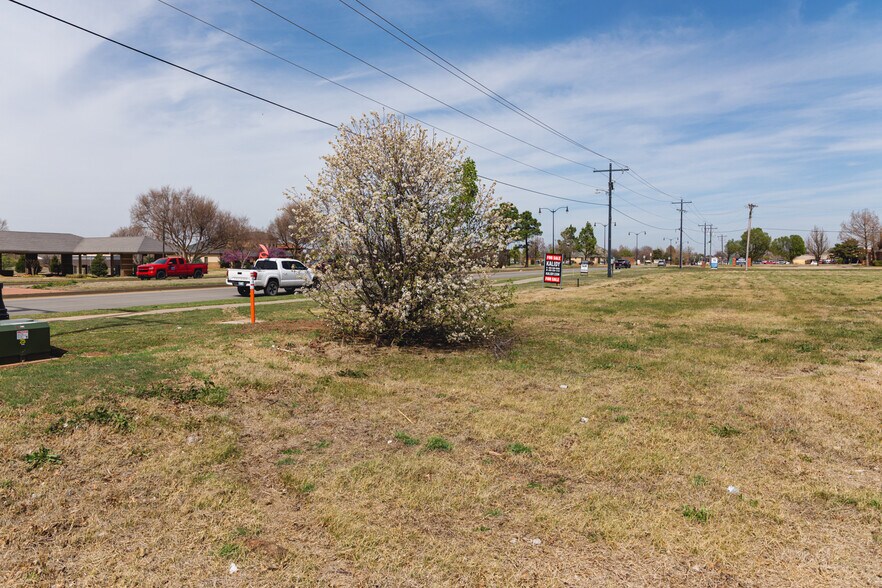 More Photos Of Hundred Oaks (Lots 1A 1B 1C), Edmond Land For Sale