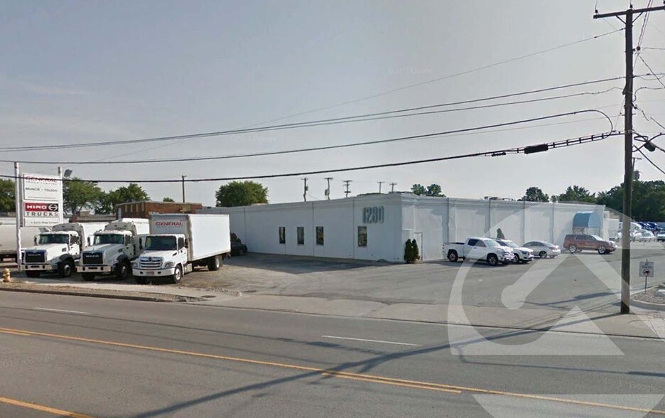 Primary Photo Of 1280 Conant St, Maumee Auto Dealership For Sale