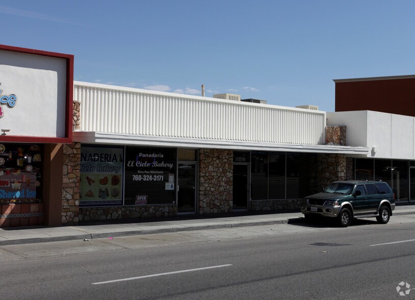 More Photos Of 68482-68484 E Palm Canyon Dr, Cathedral City Storefront For Lease