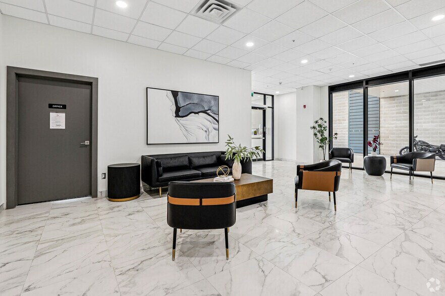 More Photos Of 600 Sunningdale Rd E, London Apartments For Sale