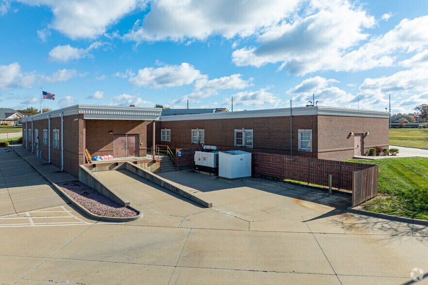 More Photos Of 3255 Independence St, Cape Girardeau Hospital For Sale