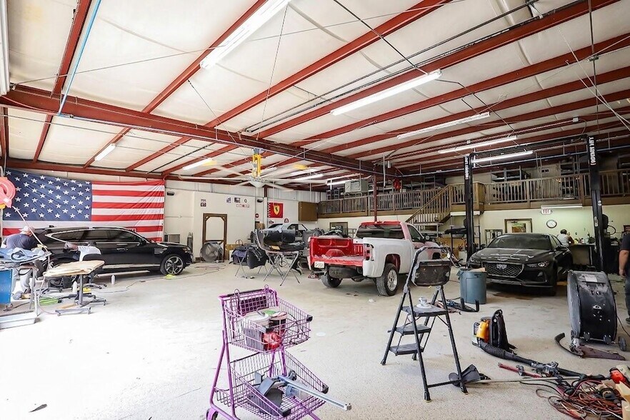 More Photos Of 3600 Kennesaw N Ind Pky, Kennesaw Flex For Lease