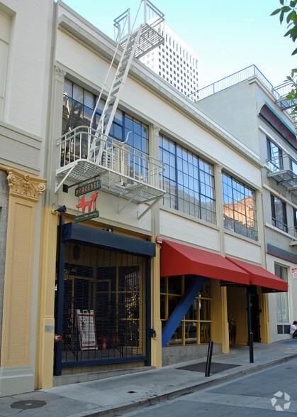 Primary Photo Of 653-655 Commercial St, San Francisco Bar For Sale