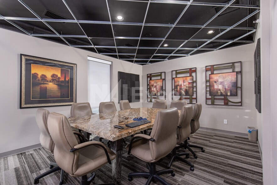 More Photos Of 2645 W Cheyenne Ave, North Las Vegas Research And Development For Sale