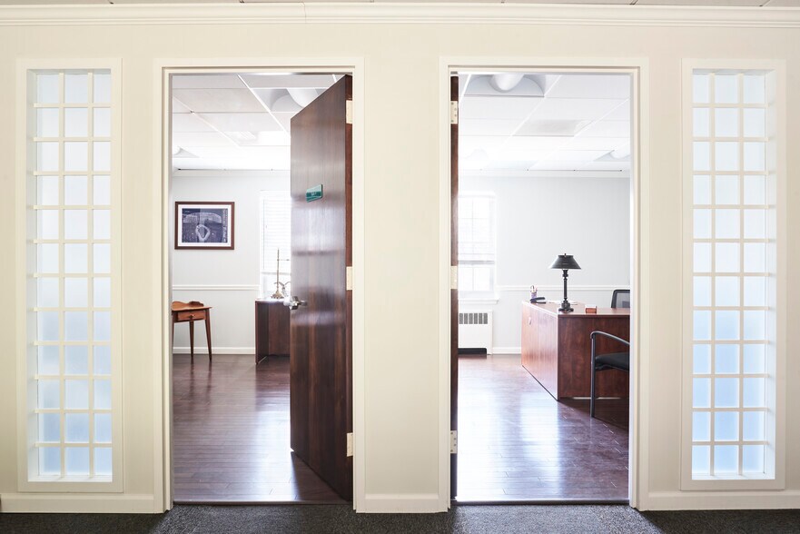 More Photos Of 51-55 Pondfield Rd, Bronxville Loft Creative Space For Lease