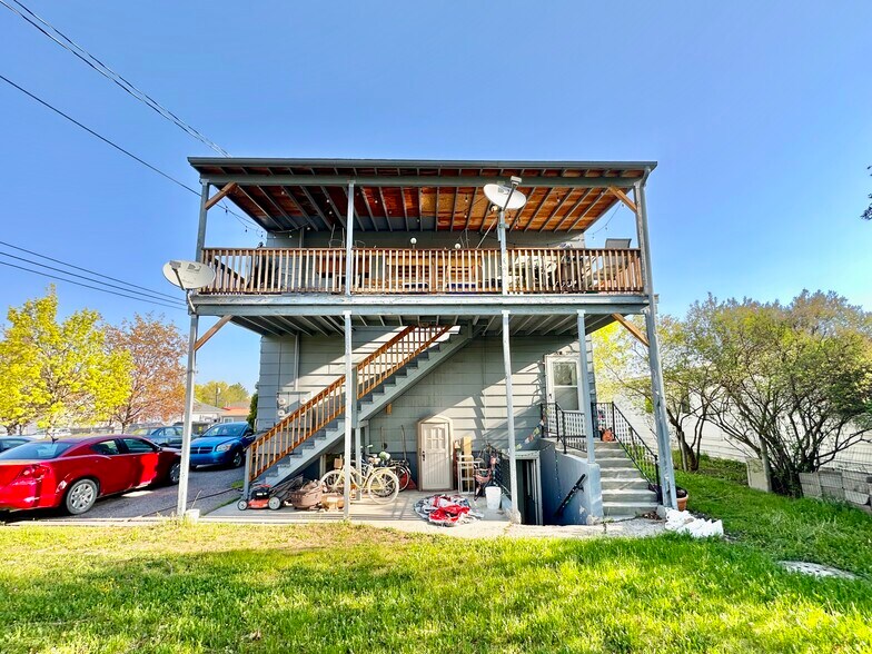 More Photos Of 2329 Fairview Ave, Missoula Multifamily For Sale