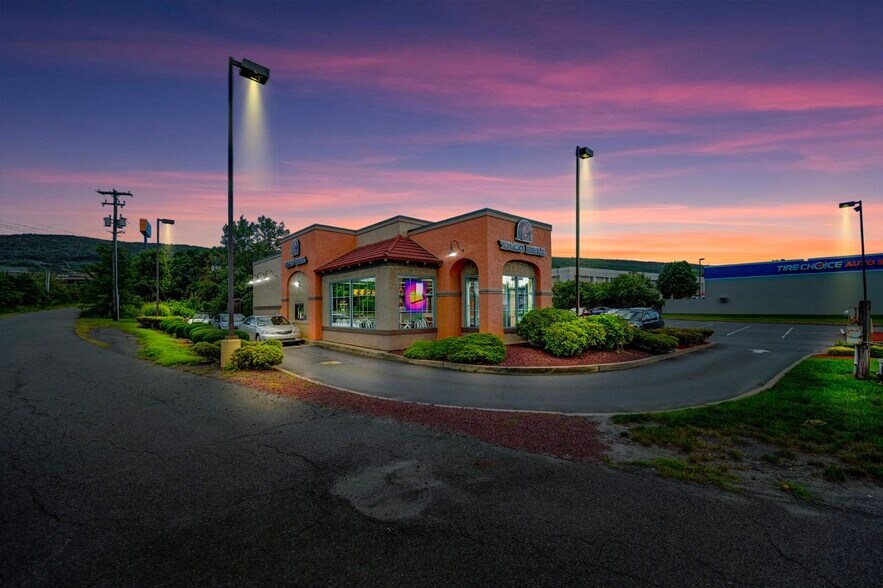 Primary Photo Of 1037 Barre Townshp Blvd, Wilkes Barre Fast Food For Lease