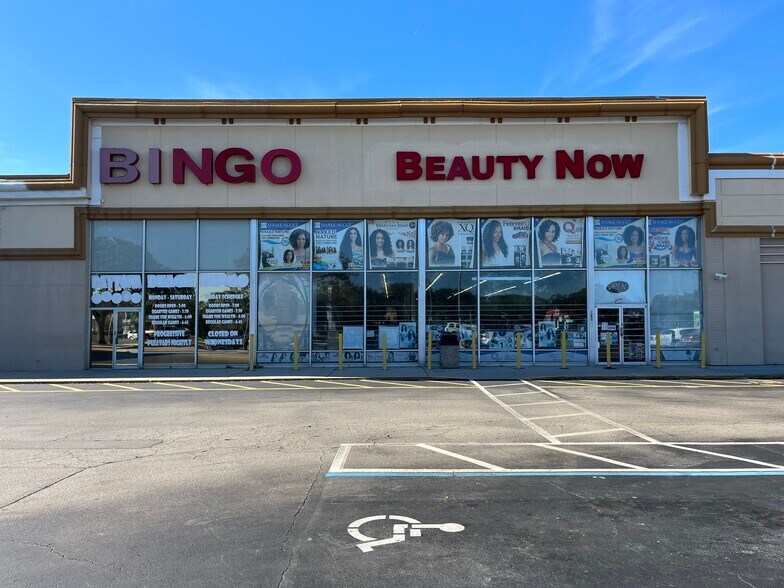 More Photos Of 108-288 N Nova Rd, Daytona Beach Unknown For Lease