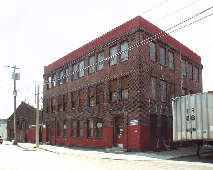 More Photos Of 2520 Morris St, Philadelphia Warehouse For Lease