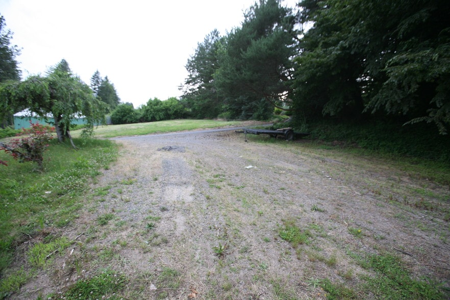 More Photos Of 31815 E Historic Columbia RI Hwy, Troutdale Convenience Store For Sale