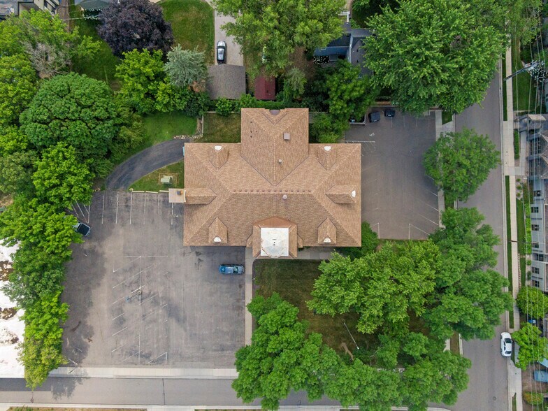 More Photos Of 261 School Ave, Excelsior Office For Lease