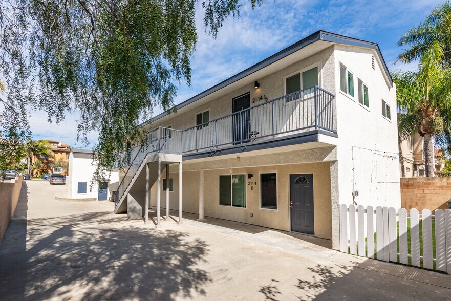 More Photos Of 2114 Clark Ln, Redondo Beach Multifamily For Sale