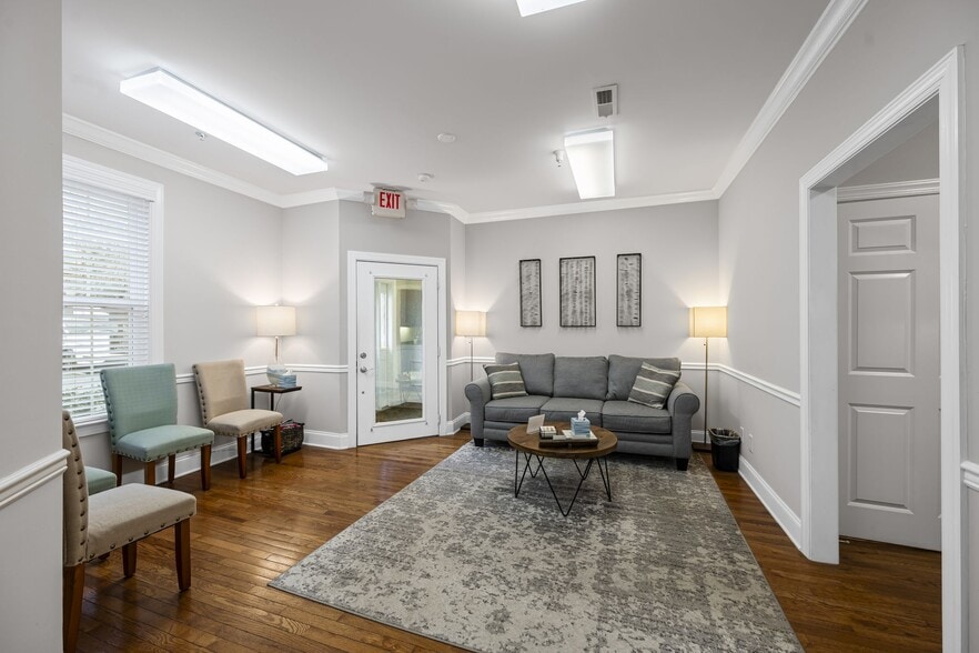 More Photos Of 321 Billingsly Ct, Franklin Loft Creative Space For Lease