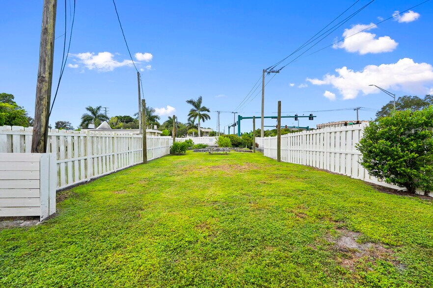 More Photos Of 1110 SW Martin Downs Blvd, Palm City Schools For Sale