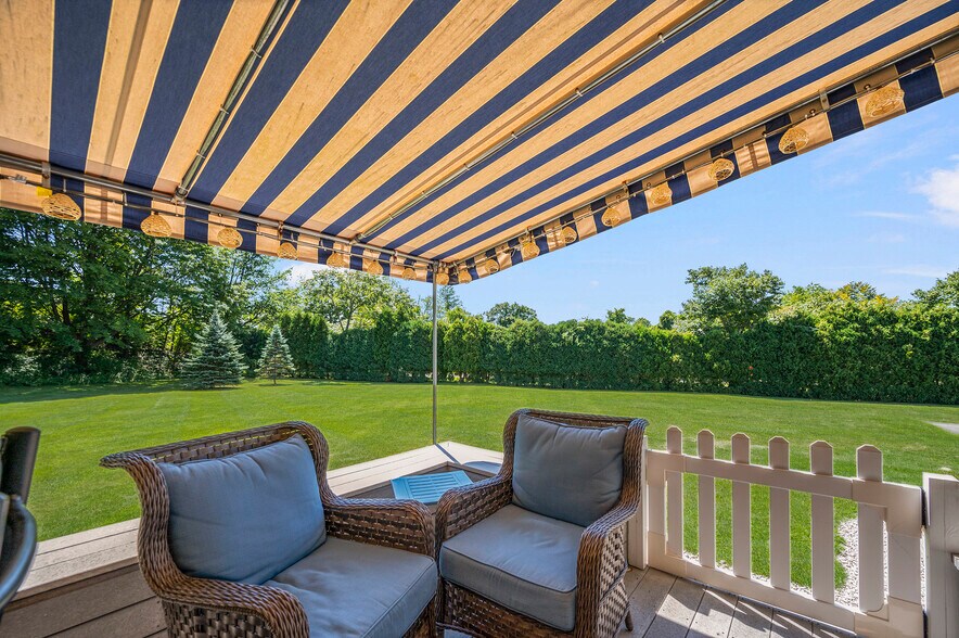 More Photos Of 46 Statue Way, Portsmouth Multifamily For Sale