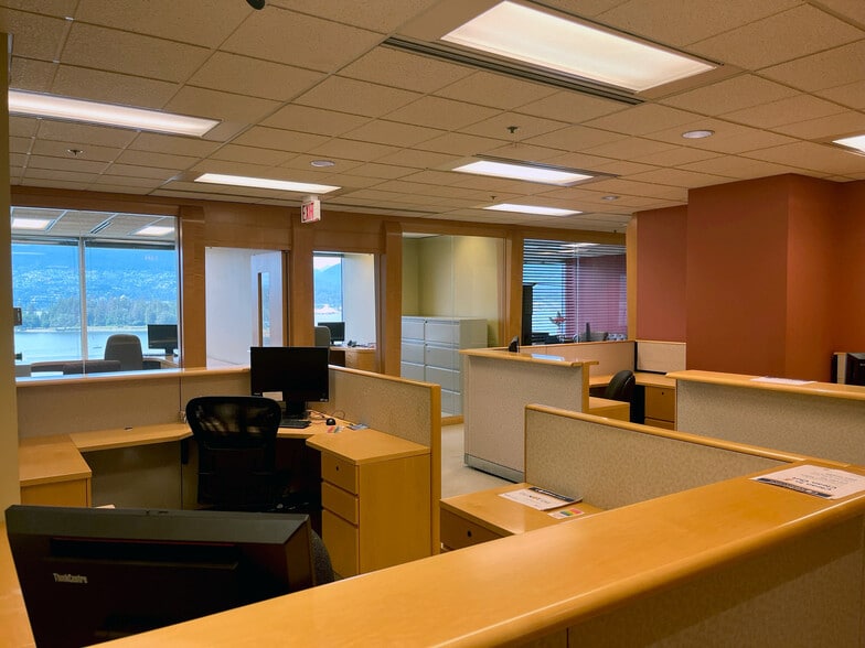 More Photos Of 999 Canada Pl, Vancouver Office For Lease