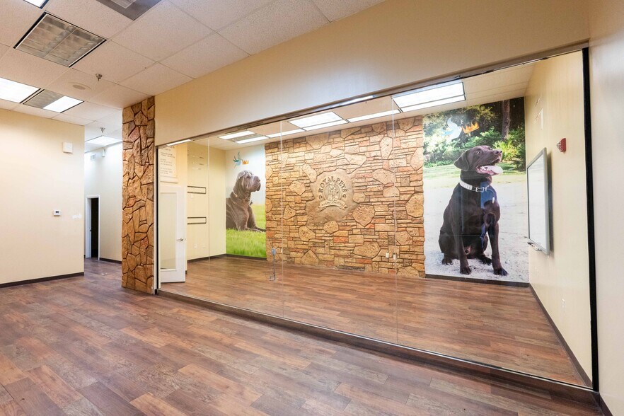 More Photos Of 33550 US Highway 19 N, Palm Harbor Freestanding For Lease