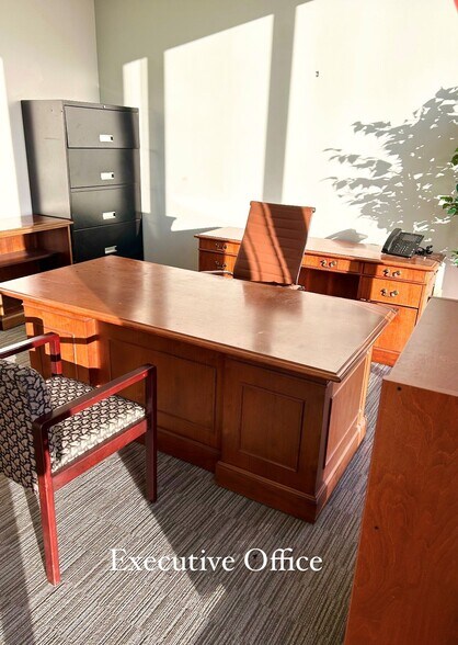 More Photos Of 1901 Avenue of the Stars, Los Angeles Office For Lease