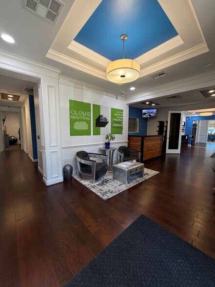 More Photos Of 20008 Champion Forest Dr, Spring Medical For Lease
