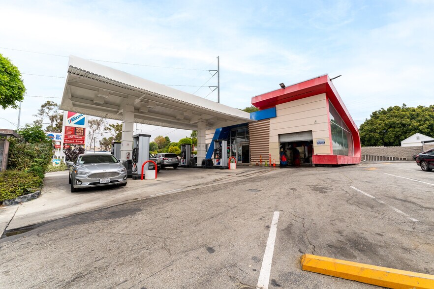 More Photos Of 1420-1430 N La Brea Ave, Inglewood Service Station For Sale
