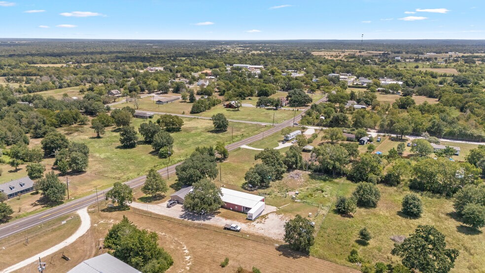Primary Photo Of 9772 FM 1696 Rd, Bedias Storefront For Sale