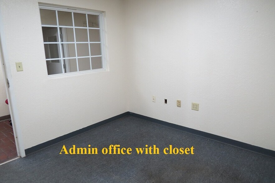 More Photos Of 1170 US Highway 45, Henderson Light Manufacturing For Lease