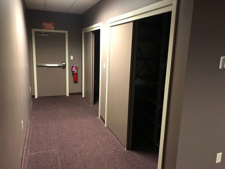 More Photos Of 330 N Reading Rd, Ephrata Unknown For Lease