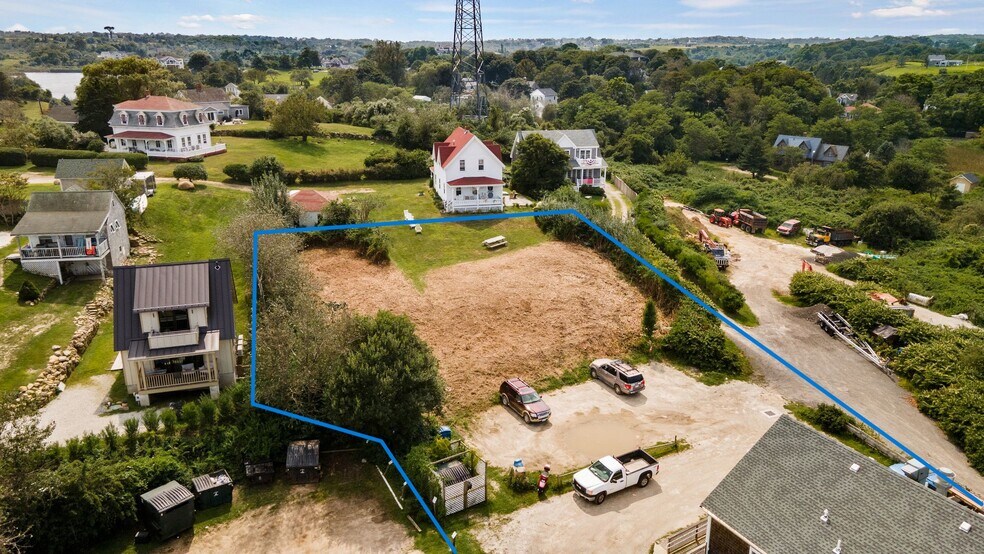 More Photos Of 85 Ocean Ave, New Shoreham Restaurant For Sale