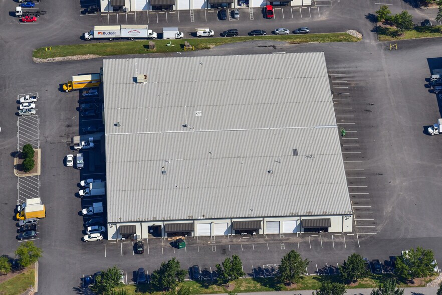 More Photos Of 3209 Wellington Ct, Raleigh Warehouse For Lease